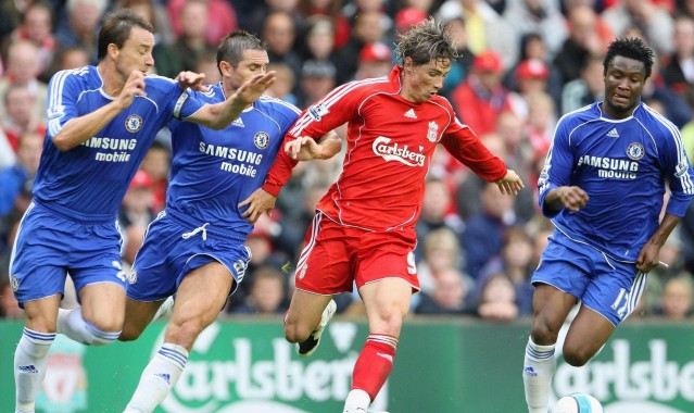 华体会赛事团队：明日焦点战，76人主场迎战尼克斯，恩比德领军冲击关键胜利